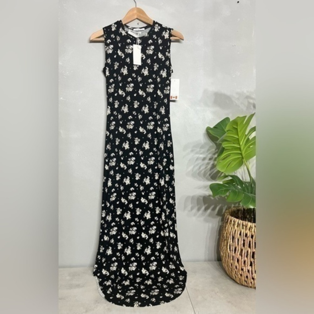 3/$30 _ ANTISTAR | NWT 🏷️ black floral maxi dress crewneck sleeveless small